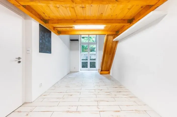 Pronájem bytu 3+1, Praha - Vinohrady, Bělehradská, 65 m2