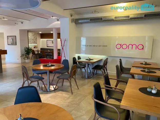 Pronájem restaurace, Mariánské Lázně, Anglická, 120 m2