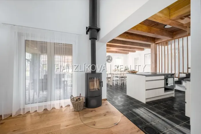 Pronájem chalupy, Horní Planá - Pernek, 156 m2