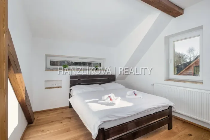 Pronájem chalupy, Horní Planá - Pernek, 156 m2