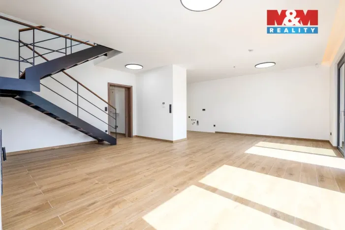 Prodej rodinného domu, Beroun, V Lukách, 144 m2