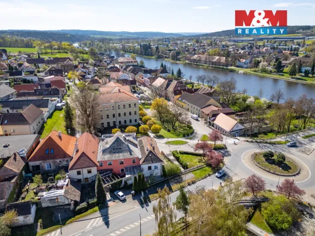 Prodej rodinného domu, Týn nad Vltavou, Vinařického náměstí, 190 m2