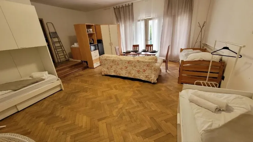 Pronájem pokoje, Praha - Hlubočepy, 15 m2