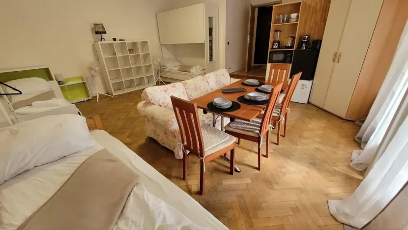 Pronájem pokoje, Praha - Hlubočepy, 15 m2