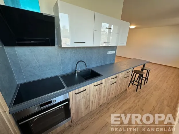 Pronájem bytu 3+kk, Dolní Branná, 72 m2