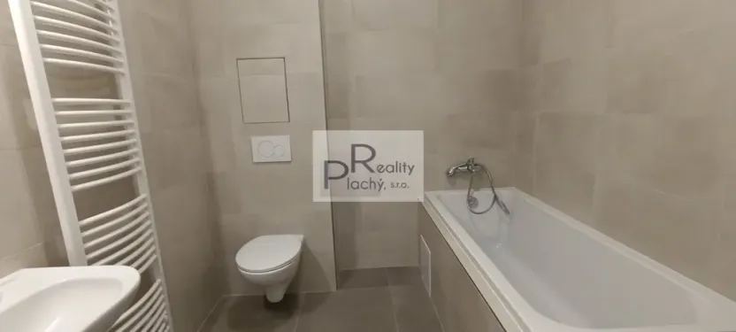 Prodej bytu 2+kk, Hevlín, 66 m2