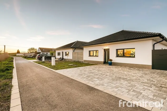 Prodej rodinného domu, Strachotice, 121 m2