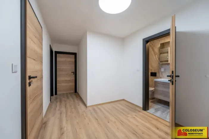 Pronájem bytu 1+kk, Brno - Husovice, 9 m2