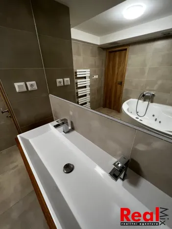 Pronájem rodinného domu, Brno, Klíny, 130 m2