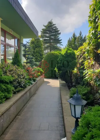 Prodej vily, Říčany - Strašín, Modřínová, 458 m2