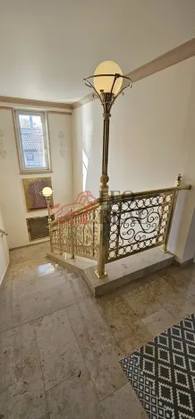 Prodej vily, Říčany - Strašín, Modřínová, 458 m2