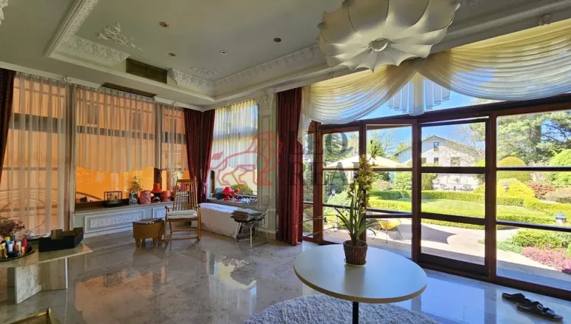 Prodej vily, Říčany - Strašín, Modřínová, 458 m2