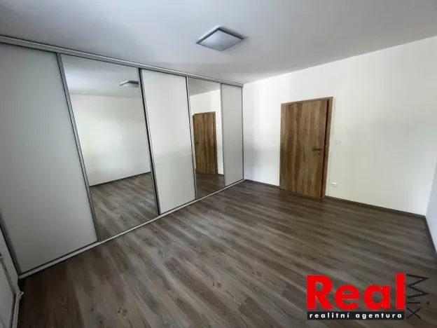 Pronájem bytu 3+kk, Brno, Klíny, 130 m2