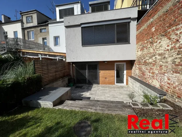 Pronájem bytu 3+kk, Brno, Klíny, 130 m2