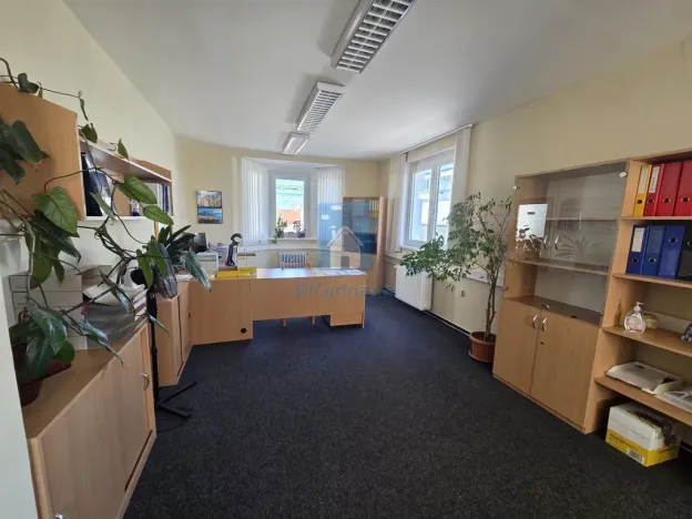 Pronájem kanceláře, Nýřany, Šůlova, 312 m2