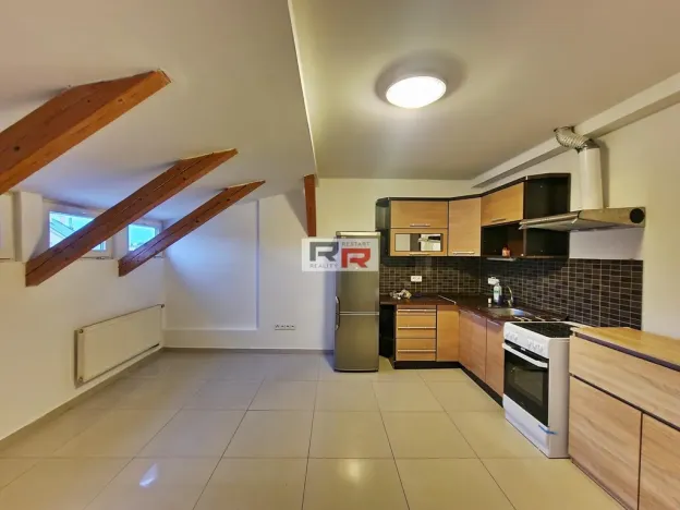 Pronájem bytu 1+kk, Olomouc, Masarykova třída, 30 m2