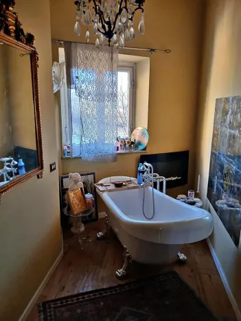 Prodej vícegeneračního domu, Lucca, 350 m2