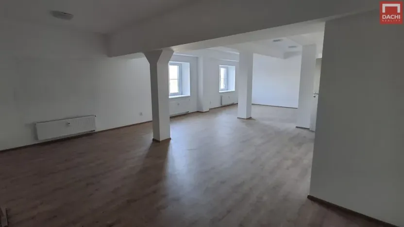Pronájem kanceláře, Olomouc, Chválkovická, 56 m2