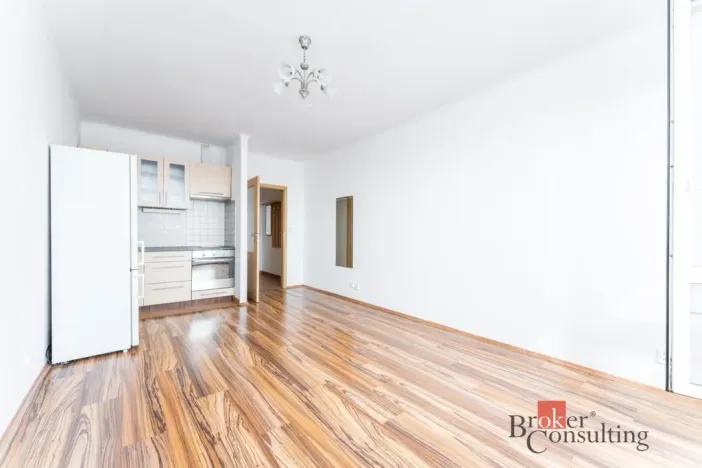 Prodej bytu 1+kk, Praha - Letňany, Místecká, 31 m2
