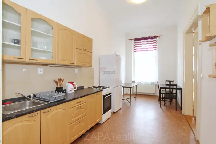 Pronájem bytu 2+1, Praha - Žižkov, Blahníkova, 69 m2