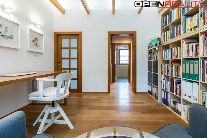 Prodej vícegeneračního domu, Dolní Bojanovice, Vinařská, 367 m2