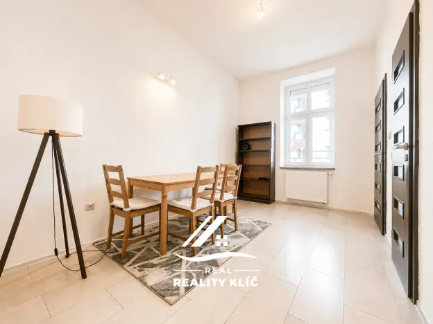 Pronájem bytu 2+kk, Ostrava, Veleslavínova, 50 m2