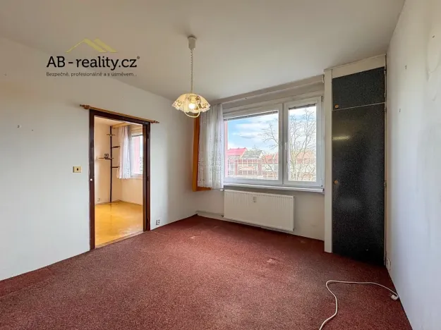 Prodej bytu 1+1, Teplice, Antala Staška, 35 m2