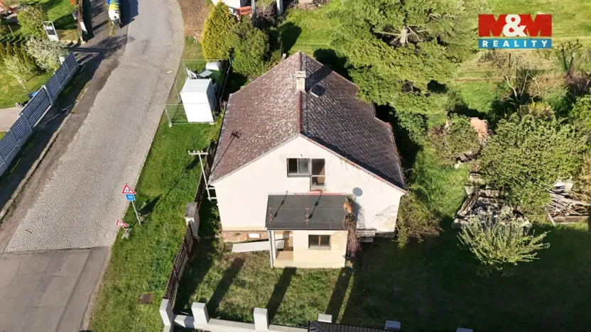 Prodej rodinného domu, Kladruby, 100 m2