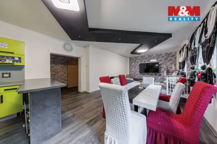 Prodej rodinného domu, Kaceřov - Horní Pochlovice, 176 m2