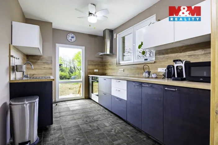 Prodej rodinného domu, Horoměřice, K Rybníku, 182 m2