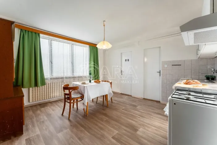 Prodej rodinného domu, Starovice, 300 m2