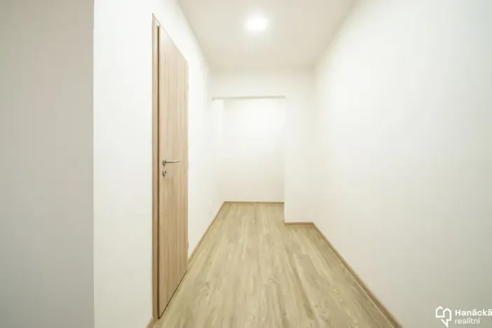 Pronájem bytu 1+1, Olomouc, Fragnerova, 38 m2