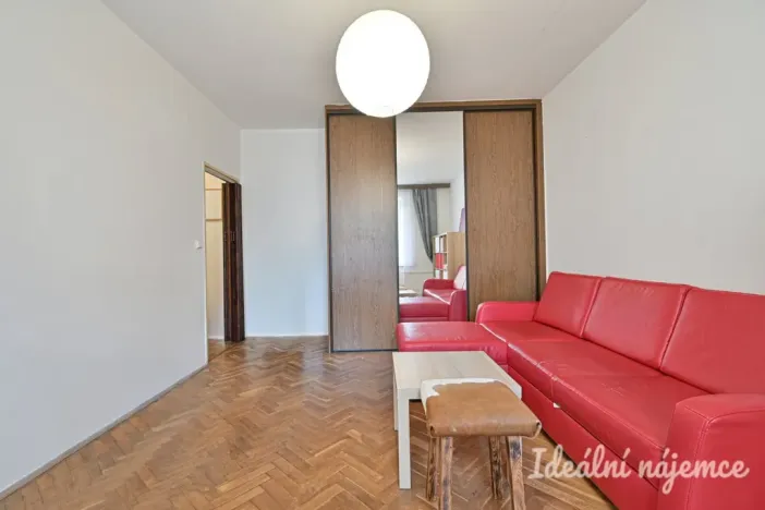 Pronájem bytu 1+1, Brno, Křížová, 37 m2