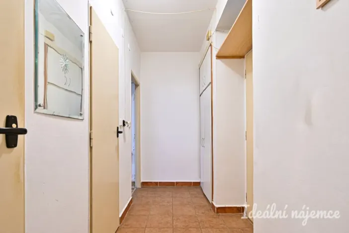 Pronájem bytu 1+1, Brno, Křížová, 37 m2