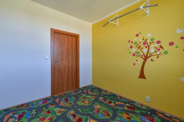 Pronájem bytu 4+1, Praha - Hlubočepy, Lohniského, 88 m2