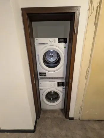 Pronájem pokoje, Praha - Smíchov, Vltavská, 11 m2