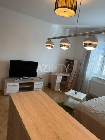 Pronájem bytu 1+kk, Praha - Strašnice, V olšinách, 39 m2