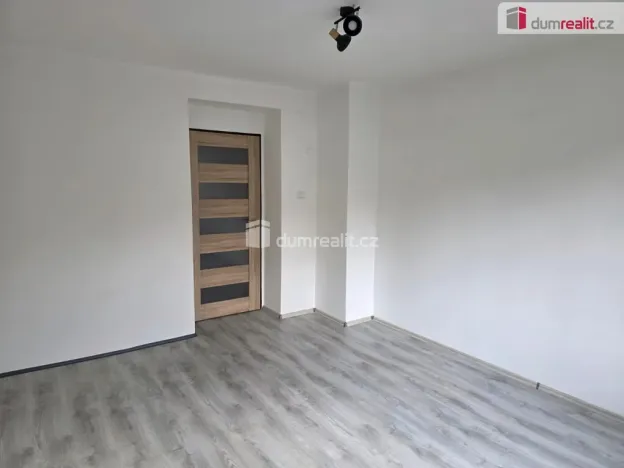 Pronájem bytu 2+1, Frenštát pod Radhoštěm, Školská čtvrť, 63 m2