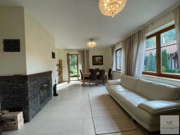 Prodej rodinného domu, Karlovy Vary, Slovenská, 170 m2