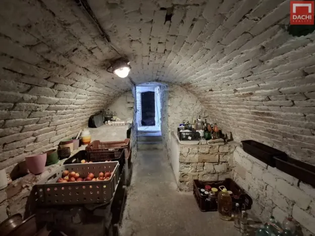 Prodej pozemku pro bydlení, Charváty, 370 m2