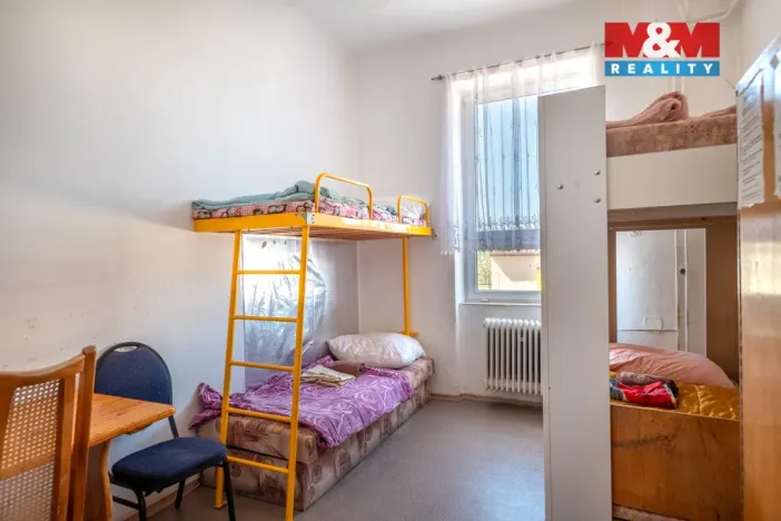 Prodej činžovního domu, Veselí nad Lužnicí - Veselí nad Lužnicí II, Nádražní, 1121 m2