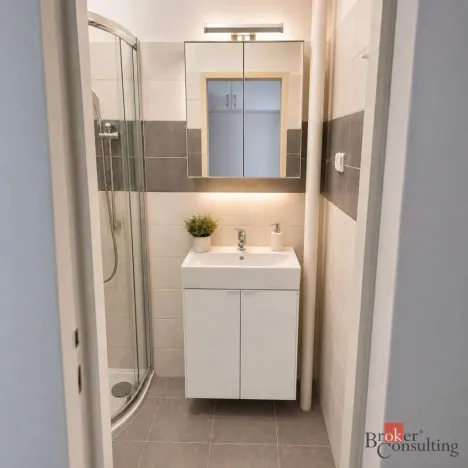 Pronájem bytu 1+kk, Praha - Braník, Jeremenkova, 28 m2