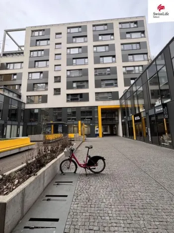 Pronájem bytu 2+kk, Praha - Karlín, Sokolovská, 65 m2