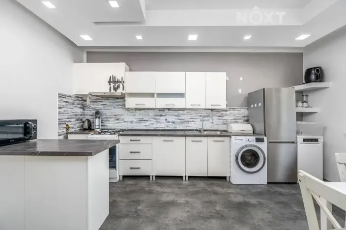 Prodej bytu 4+1, Česká Lípa, Lomená, 98 m2