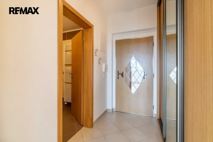 Pronájem bytu 1+kk, Praha - Letňany, Pavla Beneše, 37 m2