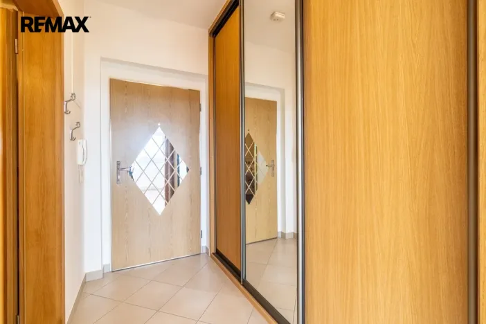 Pronájem bytu 1+kk, Praha - Letňany, Pavla Beneše, 37 m2