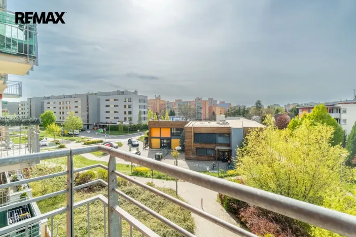 Pronájem bytu 1+kk, Praha - Letňany, Pavla Beneše, 37 m2