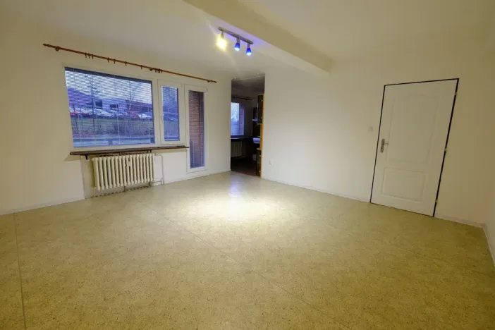 Pronájem bytu 1+1, Liberec, Táborská, 38 m2