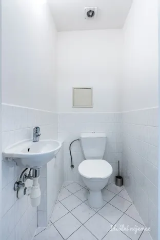 Pronájem bytu 1+kk, Praha - Košíře, Zahradníčkova, 46 m2