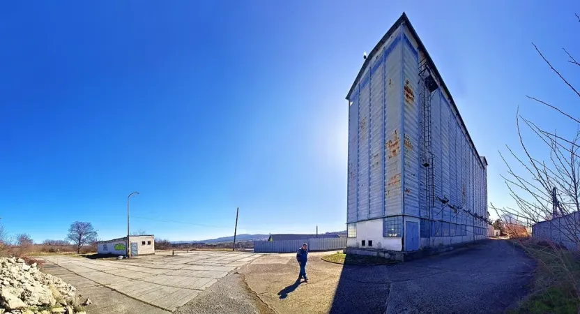 Prodej skladu, Hořovice, 4500 m2